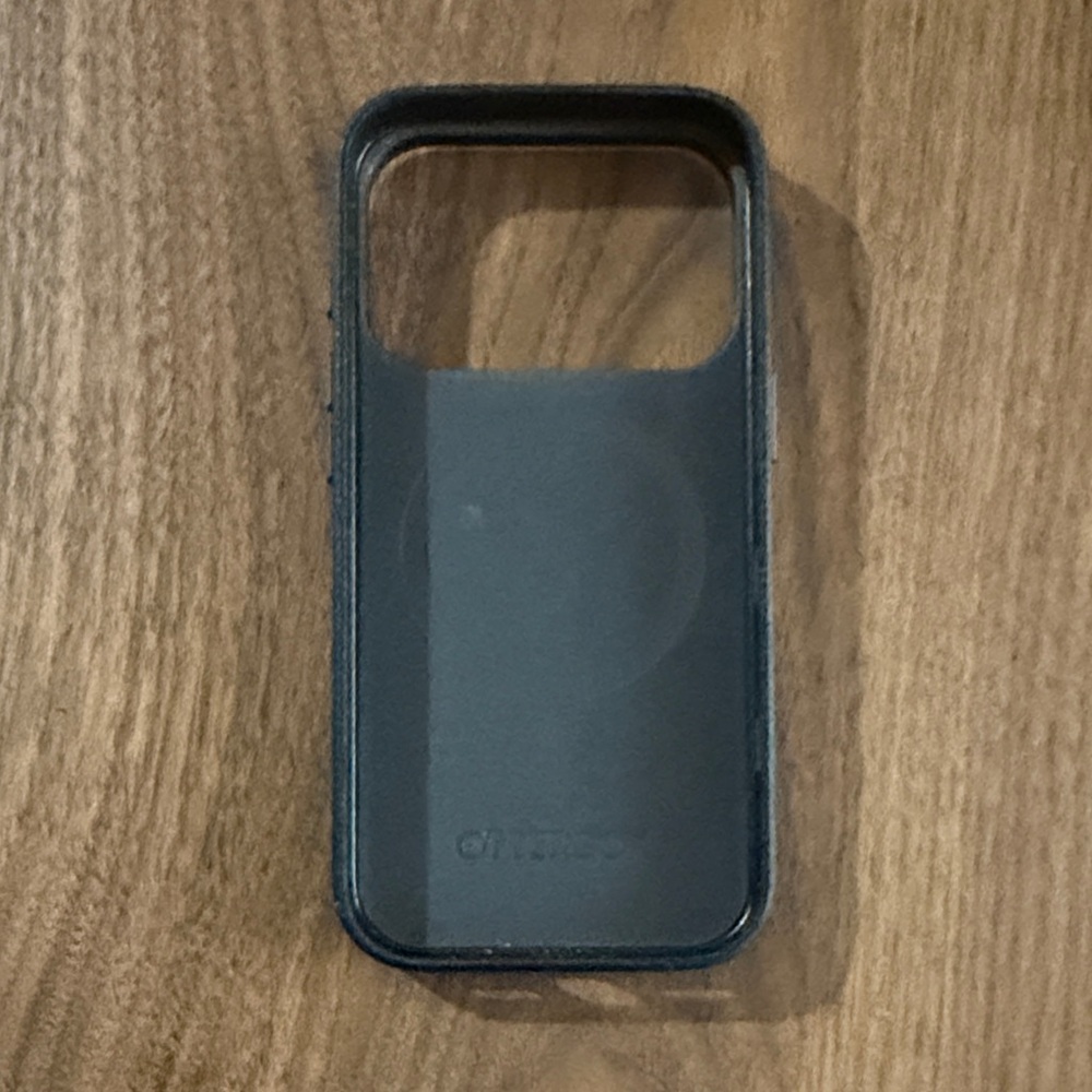 OtterBox Midnight Black Phone Case